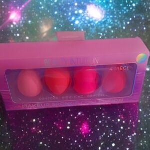 Beauty Intuition Makeup Blenders. Contour. Highlight. Conceal